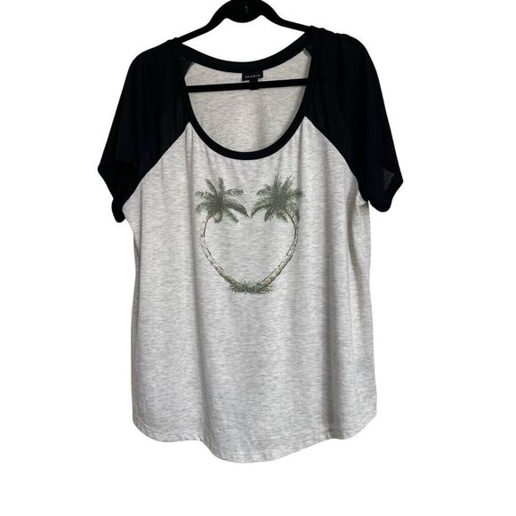 Torrid Top Womens Size 2/2X Gray Palm Tree Raglan Sleeves Soft Knit Casual - Picture 1 of 8